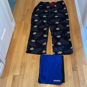 Molson Canadian pyjama bottoms and winter scarf